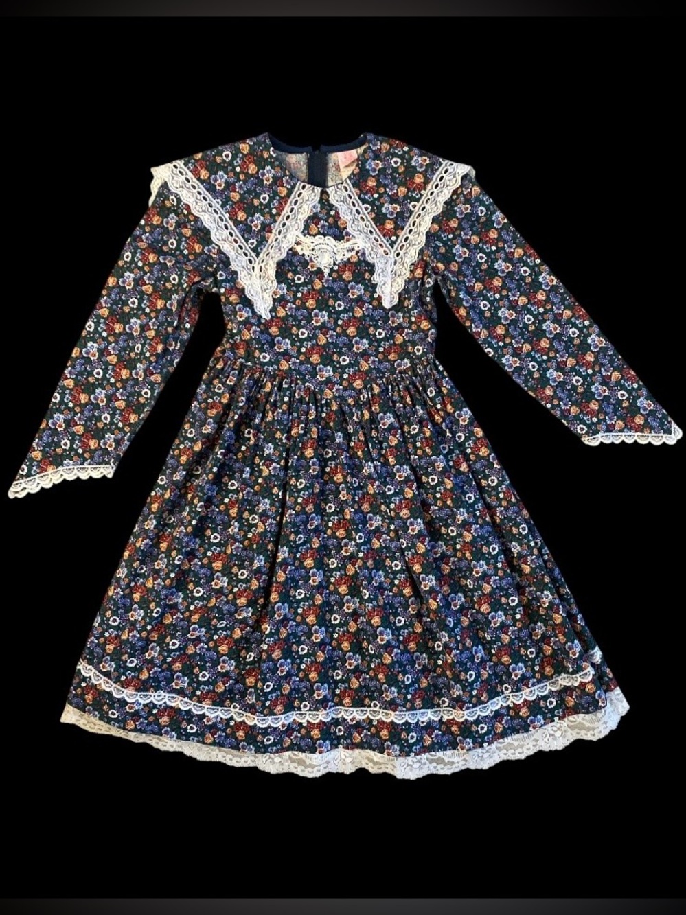 Vintage Miss Quality Floral Lace Collar Girl size 10, Floral Prairie cottage